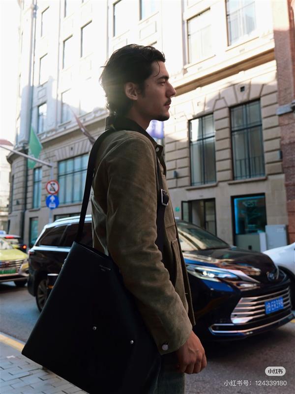 2026120181657264 270